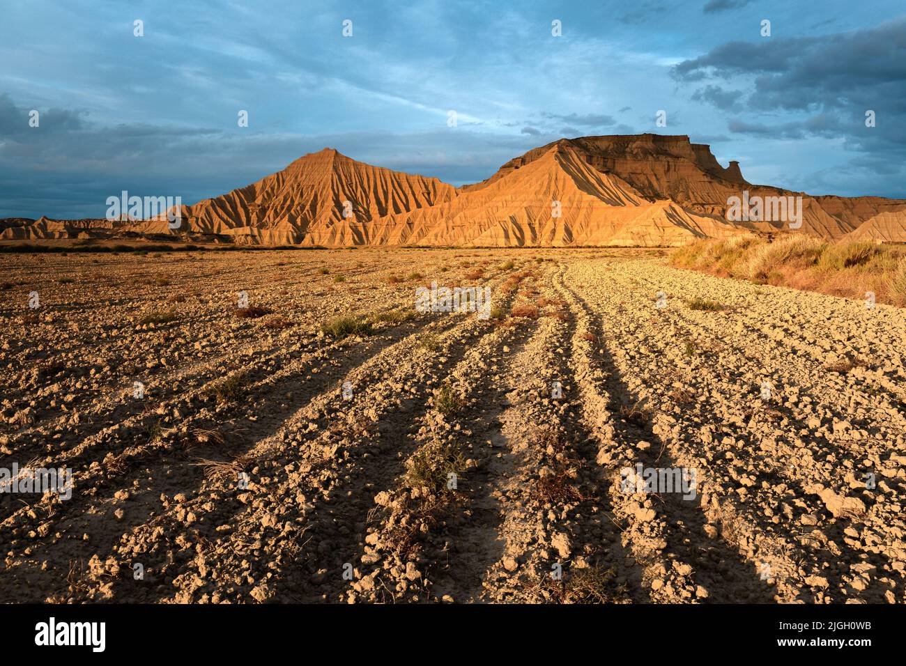 Bardenas Reales al tramonto, Navarra, Spagna Foto Stock