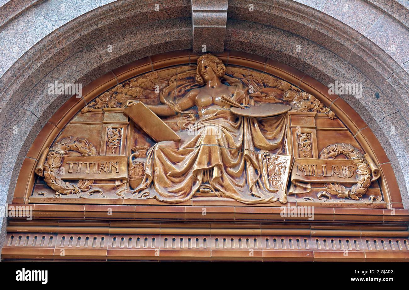 Midland Hotel Manchester Fregio in ceramica smaltata in terracotta, dipinto, di Tizian and Millais, 16 Peter St, Manchester, M60 2DS Foto Stock