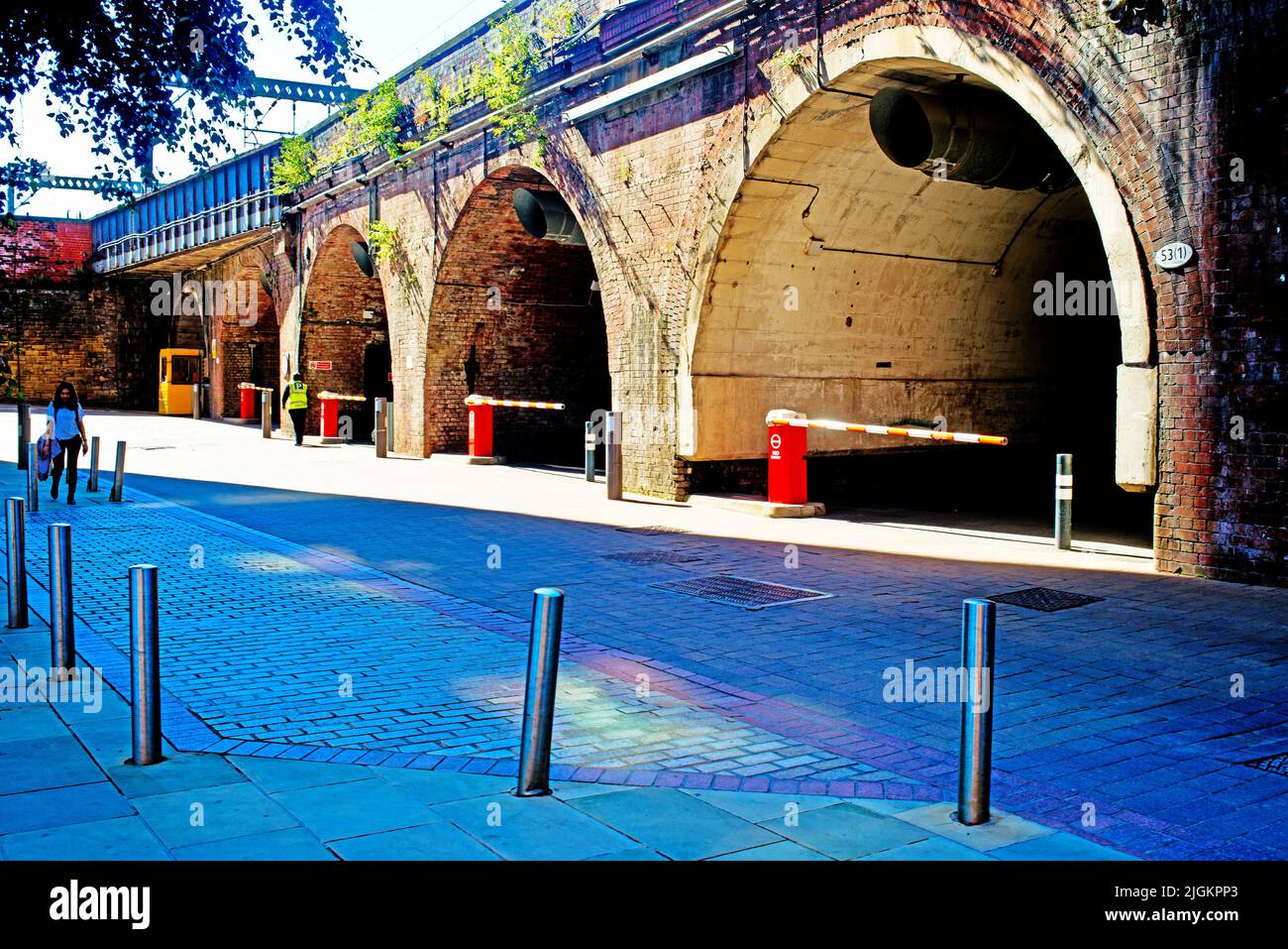 Railway Arches Granary Wharf, Leeds, Inghilterra Foto Stock