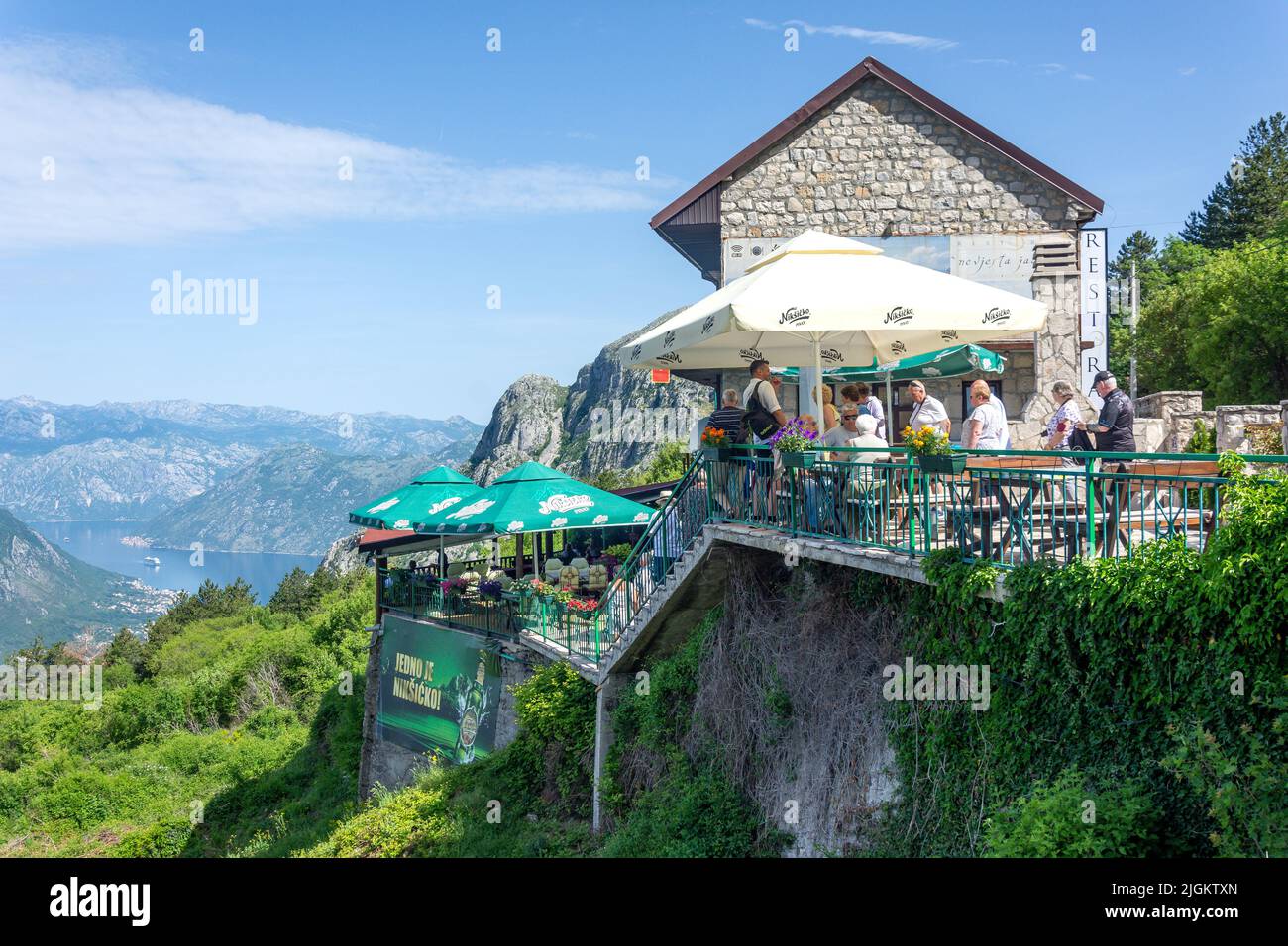 Ristorante di montagna Nevjesta Jadrana, Parco Nazionale Lovćen, Cattaro, Dalmazia, Montenegro Foto Stock