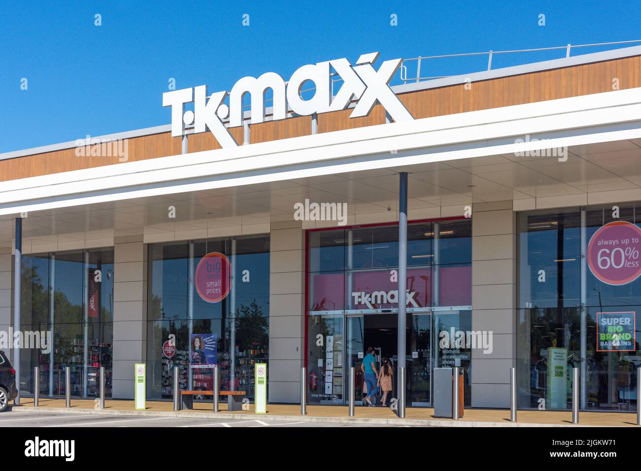 T. K. Maxx Store presso Elliott's Field Retail Park, Leicester Road, Rugby, Warwickshire, Inghilterra, Regno Unito Foto Stock