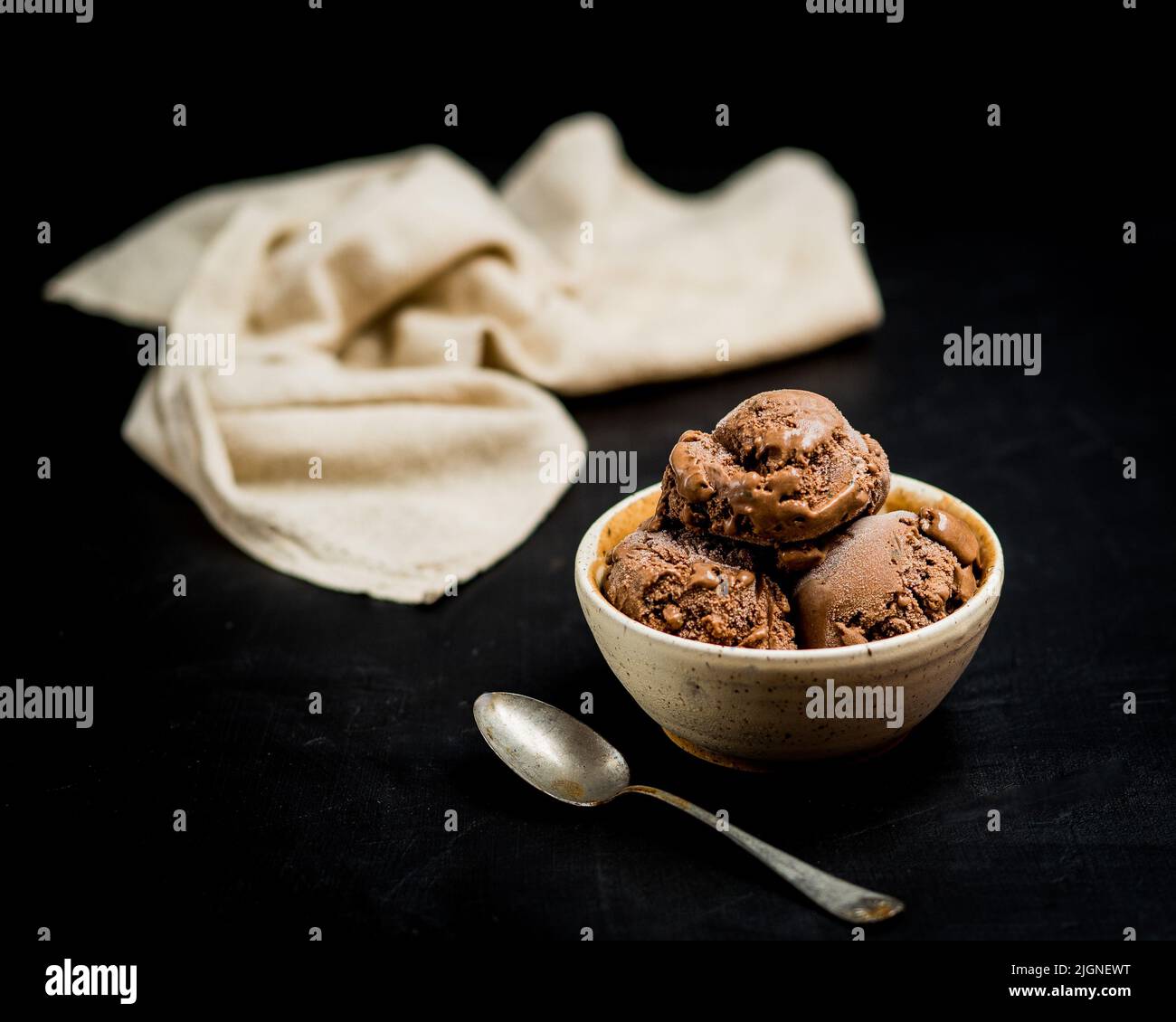 Cioccolato cannella al basilico gelato Foto Stock