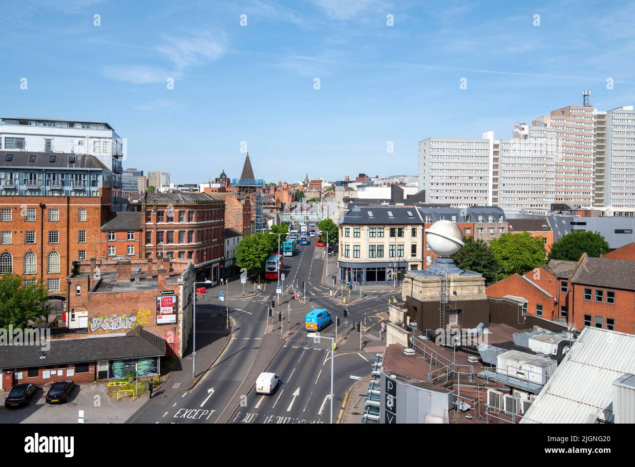 Guarda Lower Parliament Street a Nottingham, catturato dal tetto di Confetti, Nottinghamshire Inghilterra UK Foto Stock