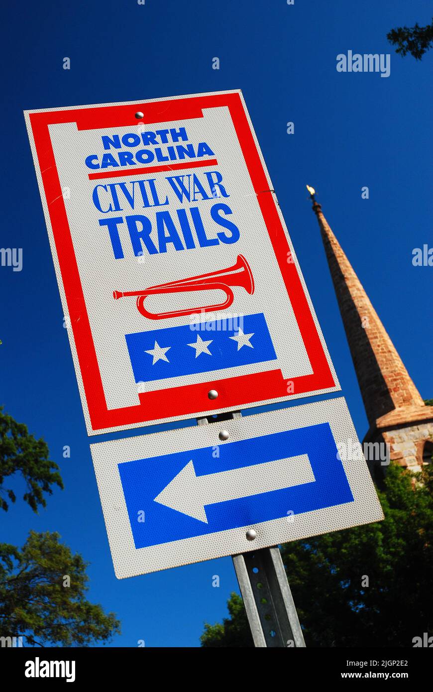 Un cartello indica i viaggiatori sul North Carolina Civil War Trail a Raleigh, indicando i siti storici relativi alla Guerra civile americana Foto Stock
