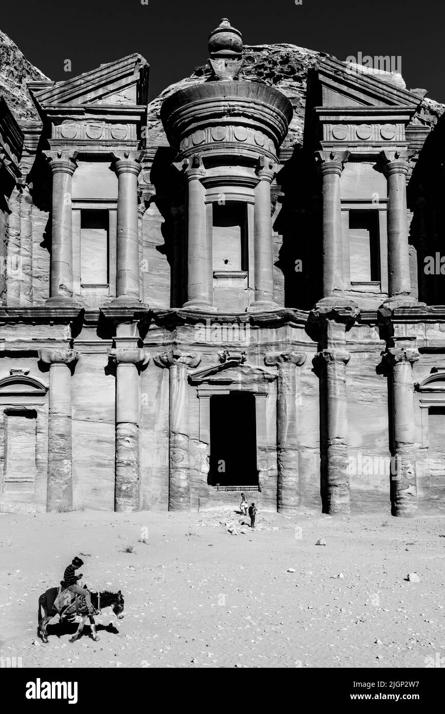 L'esterno del monastero 'al-Deir', Petra, Giordania. Foto Stock