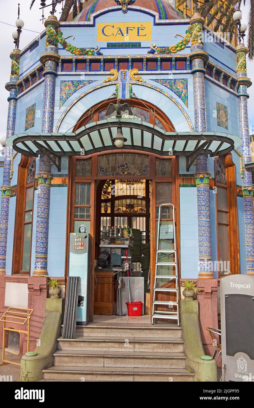 Cafe Parque San Telmo, spagnolo art nouveau, centro storico Triana, Las Palmas, Grand Canary, Isole Canarie, Spagna, Europa Foto Stock Cafe Parque San Telmo, spagnolo art nouveau, centro storico Triana, Las Palmas, Grand Canary, Isole Canarie, Spagna, Europa Foto Stock