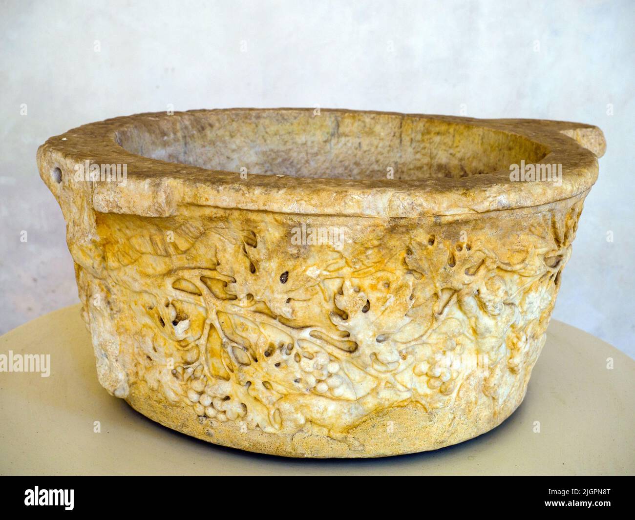 Vaso con dedizione a Silvano (dio della natura selvaggia) fine 1st d.C. - Museo Nazionale Romano - le Terme di Diocleziano - Roma, Italia Foto Stock