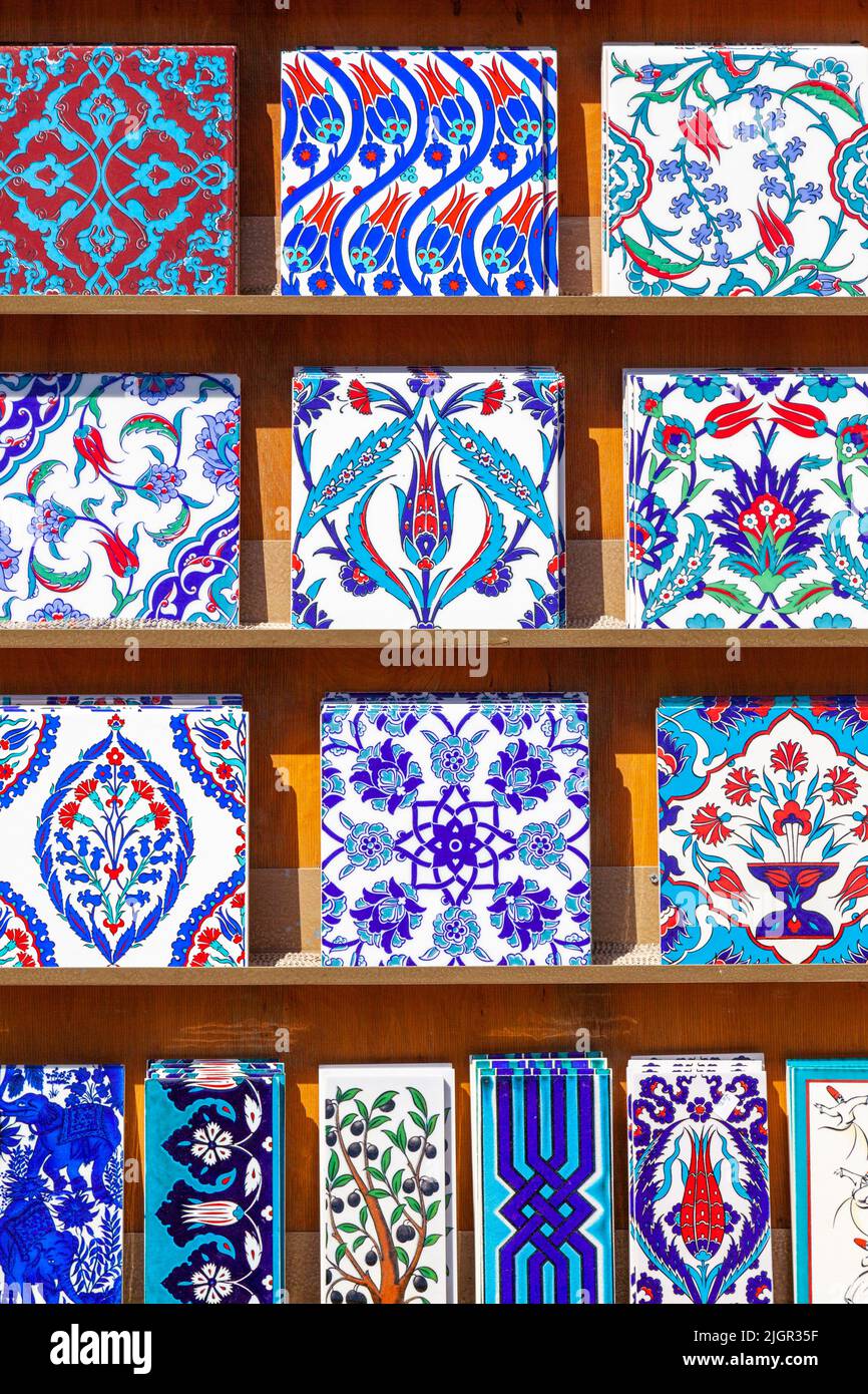 Negozio di piastrelle, Istanbul, Turchia, Asia occidentale Foto Stock