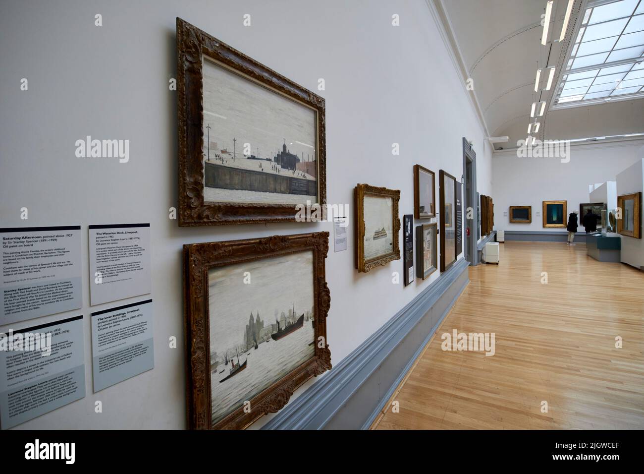 LS Lowry dipinti appesi nella Walker Art Gallery liverpool merseyside inghilterra uk Foto Stock