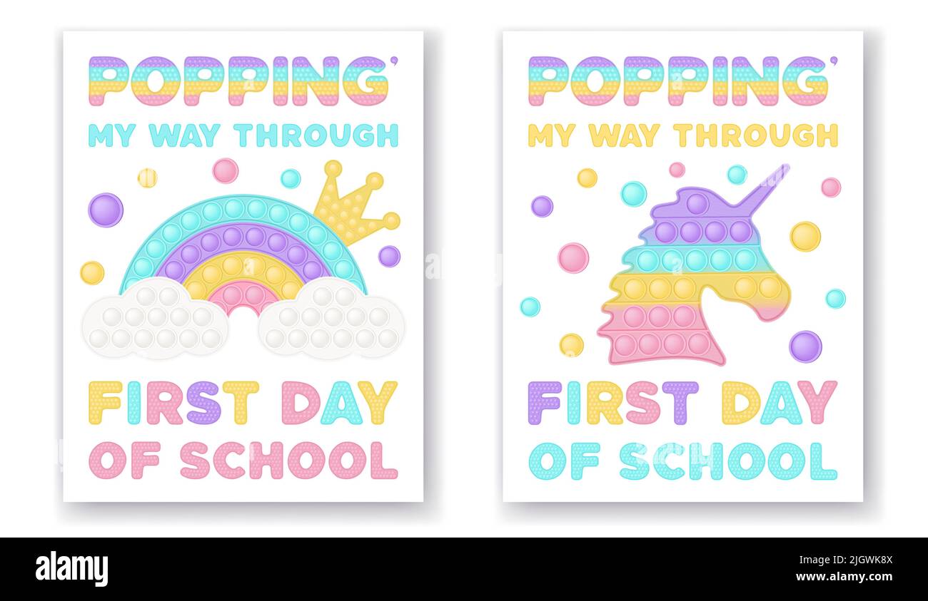 Poppin il mio modo attraverso il primo giorno di scuola - insieme di due biglietti d'auguri pop it fidget giocattolo vettore design con illustrazioni unicorno e arcobaleno. Stampabile Illustrazione Vettoriale