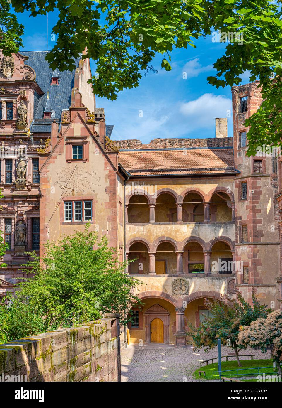 Vista della sala di vetro (Gläserne Saalbau) del Castello di Heidelberg. Baden Wuerttemberg, Germania, Europa Foto Stock