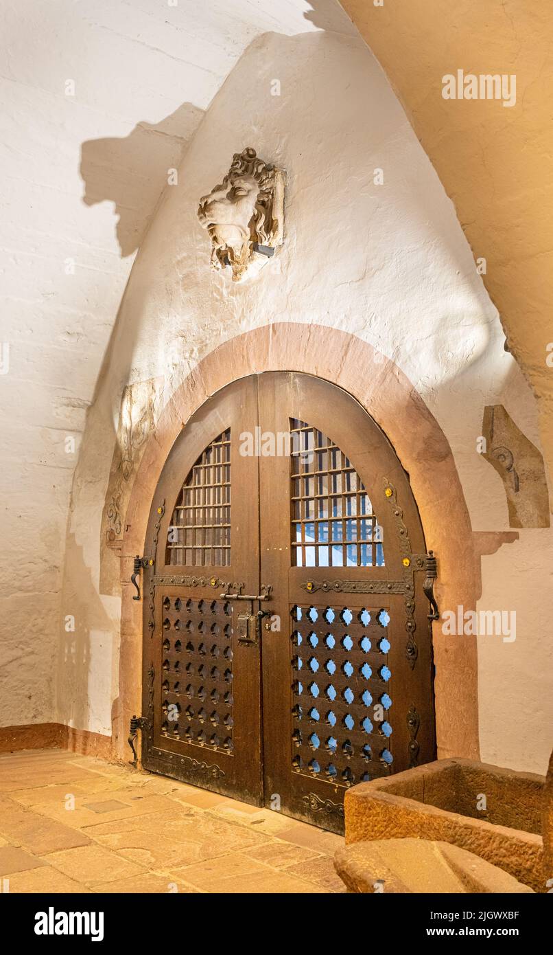 Bella porta interna nel barile del castello di Heidelberg. Baden Wuerttemberg, Germania, Europa Foto Stock