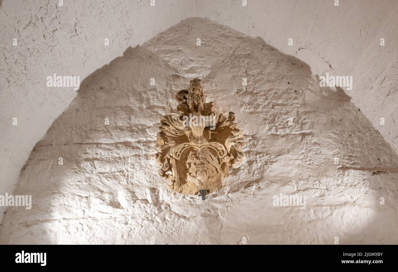 Bellissimo stemma nel barile del castello di Heidelberg. Baden Wuerttemberg, Germania, Europa Foto Stock