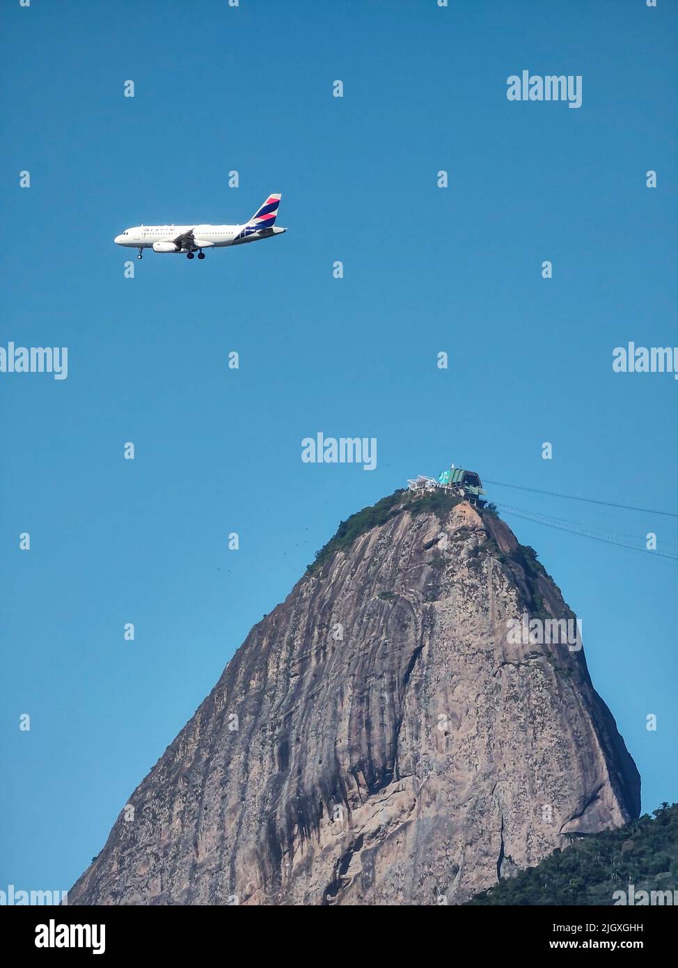 Splendida vista sull'aereo che vola sul Pan di zucchero Foto Stock