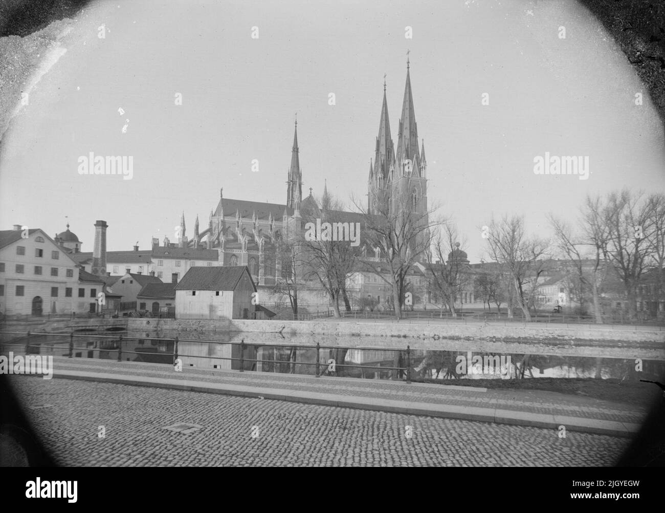 Cattedrale di Uppsala e Akademikvarnen, Uppsala prima del 1907. Cattedrale di Uppsala e Akademikvarnen, Uppsala prima del 1907 Foto Stock