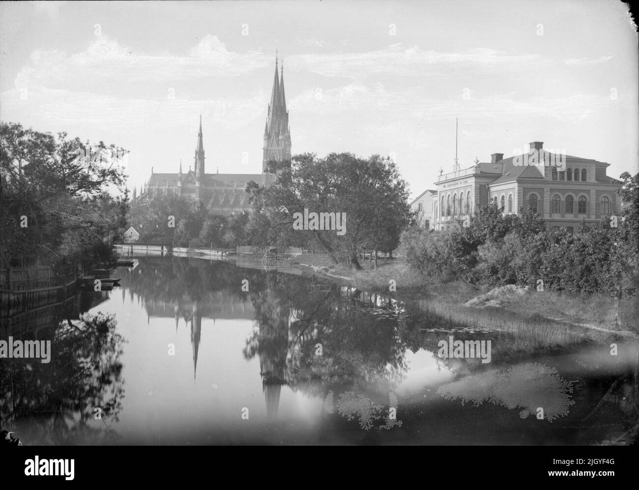 Fyrisån, Magdeburgo e Cattedrale di Uppsala da Nord, Uppsala 1891. Fyrisån, Magdeburgo e Cattedrale di Uppsala da Nord, Uppsala 1891 Foto Stock
