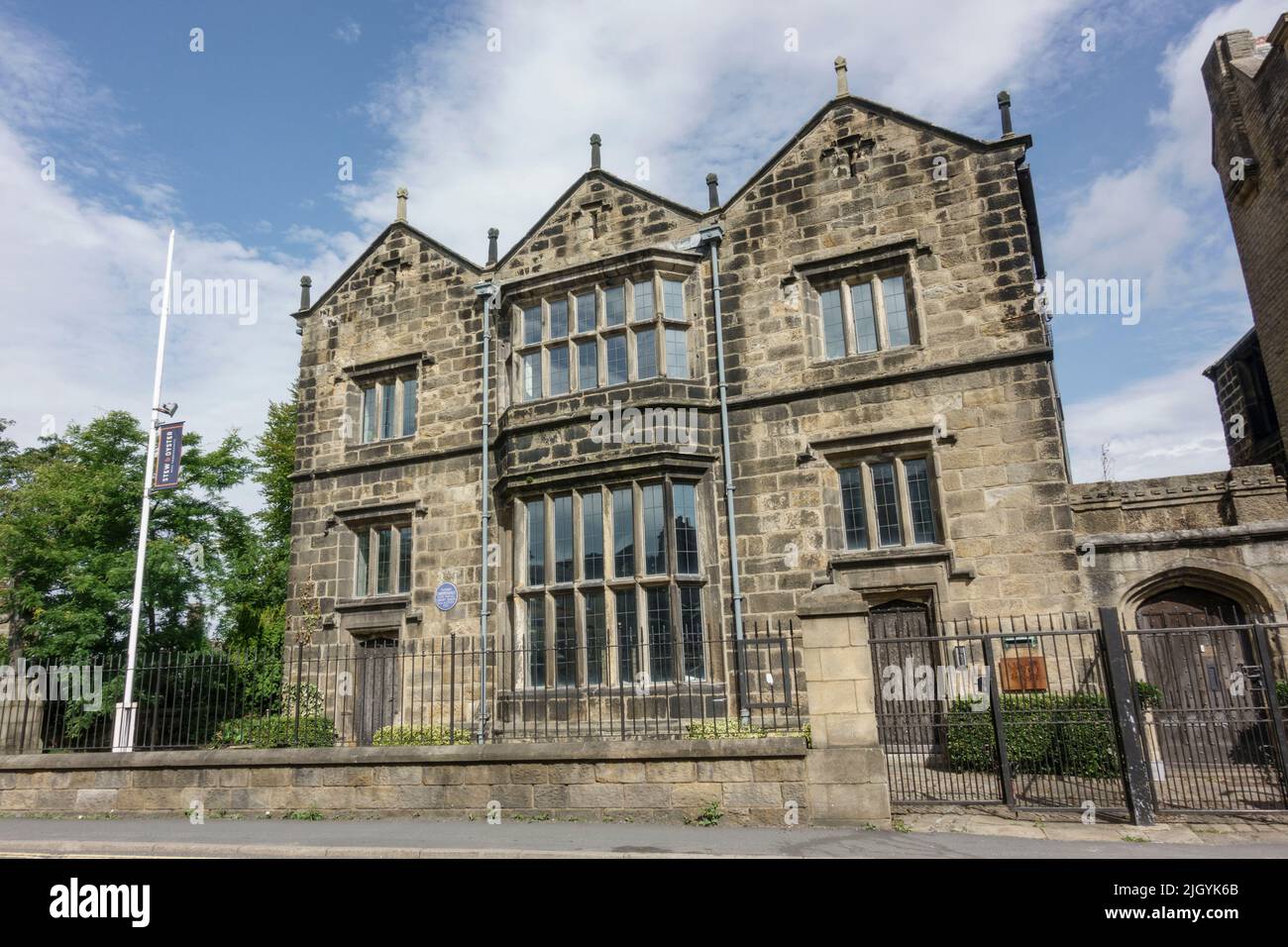 Thomas Chippendale House, precedentemente Prince Henrys Grammar School Building (collegato al costruttore di armadi famos), Otley, West Yorkshire, Regno Unito. Foto Stock