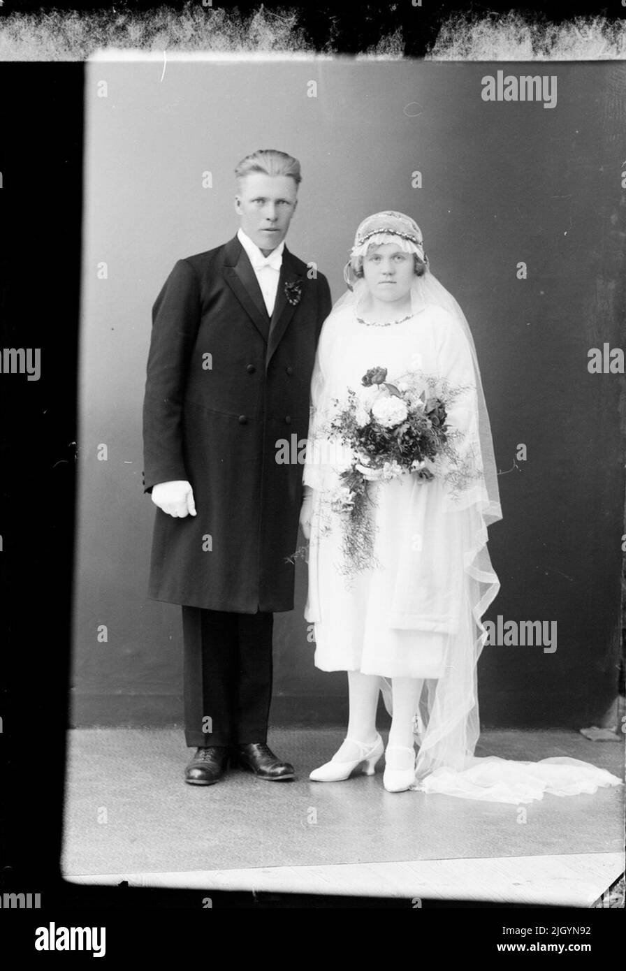 Coppia nuziale, Östhammar, Uppland. Evento storico, nome legato a Objek: Lövberg, Sven Foto Stock