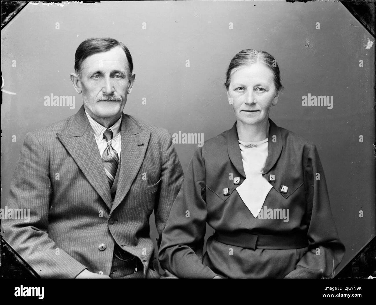 Uomo e donna, Östhammar, Uppland. Evento storico, nome legato a Objek: Johansson, Anton Foto Stock