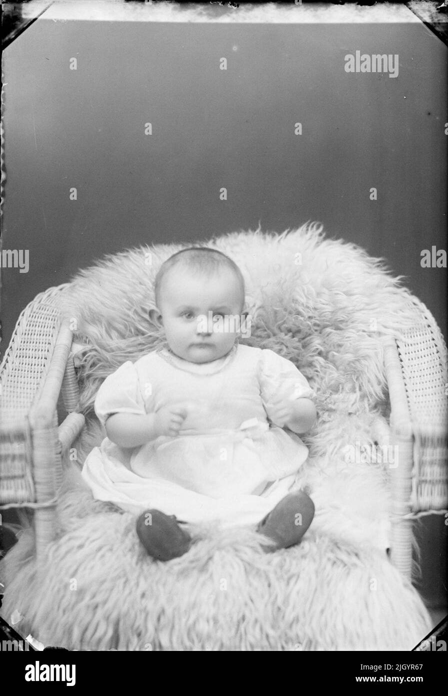 Ritratto per bambini, Östhammar, Uppland. Evento storico, nome legato a Objek: Jansson, Astrid Foto Stock