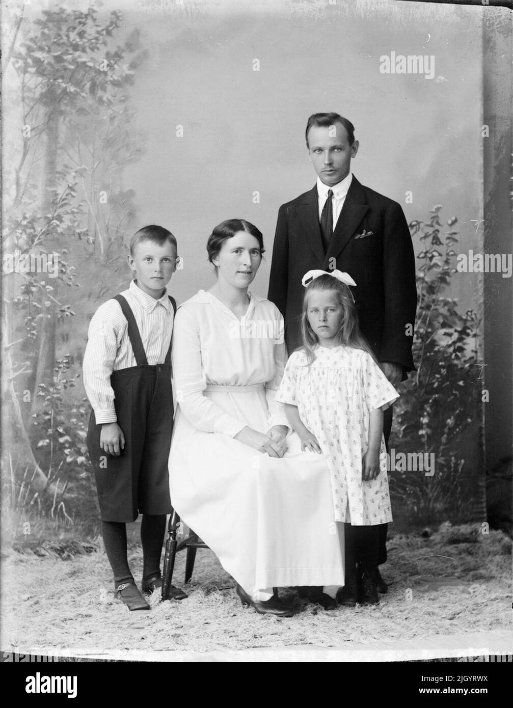 Ritratto di gruppo - Famiglia, Östhammar, Uppland. Evento storico, nome legato a Objek: Aspenlind, Foto Stock