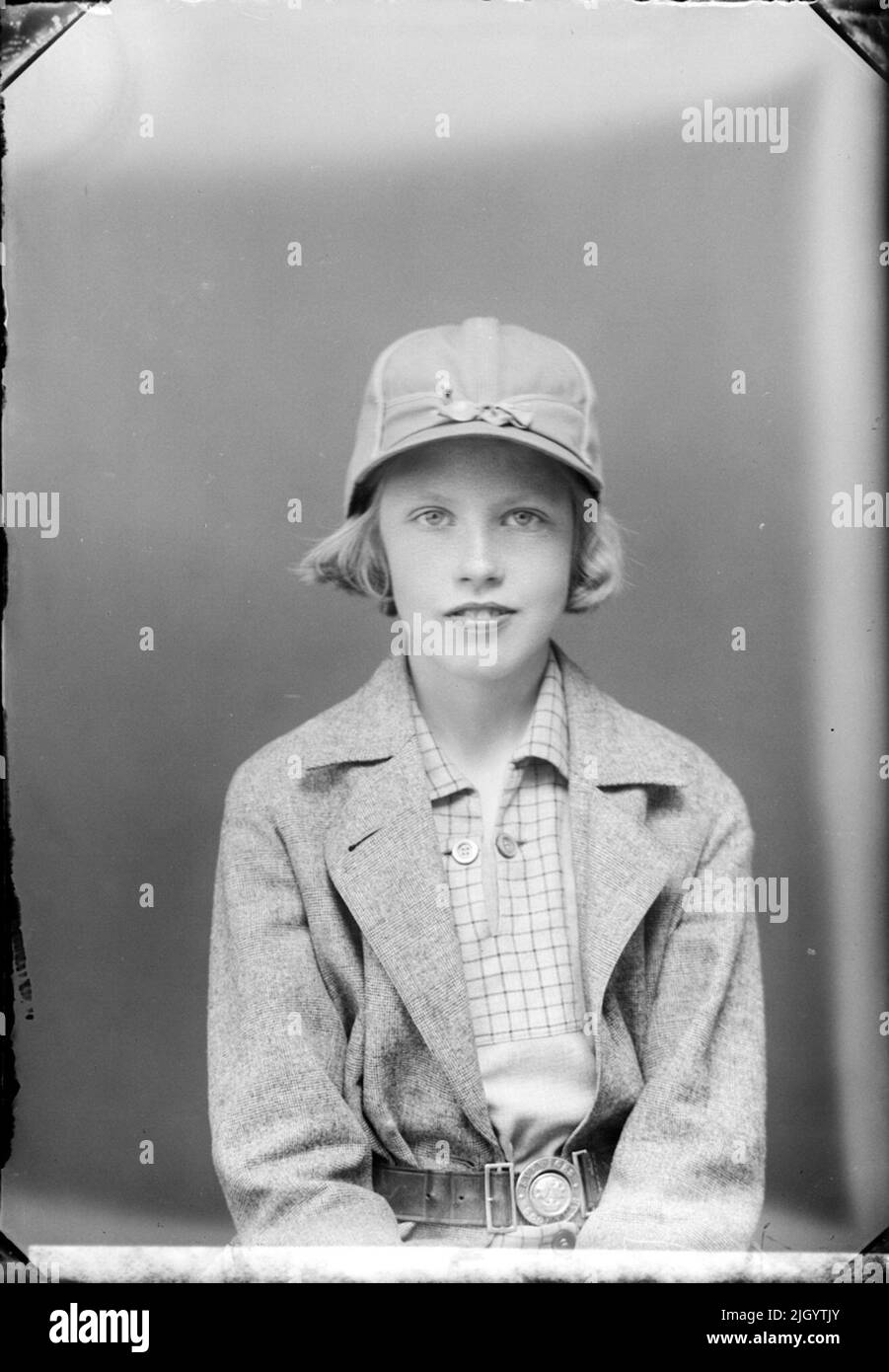 Ragazza in cappello, Östhammar, Uppland. Evento storico, nome legato a Objek: By Ugglas, Ulla Foto Stock