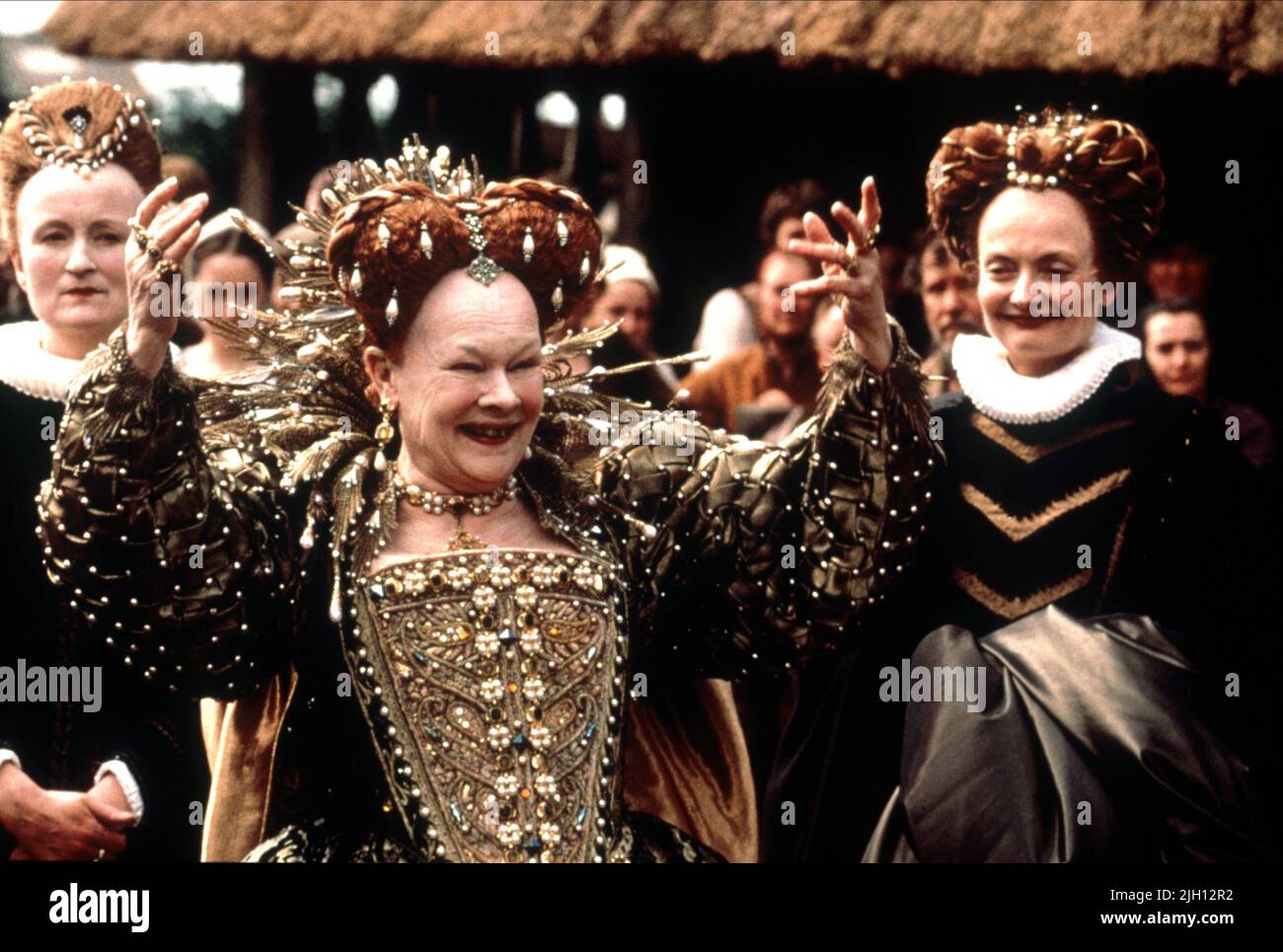 GLEN, DENCH, MCCONNELL, SHAKESPEARE IN LOVE, 1998 Foto Stock