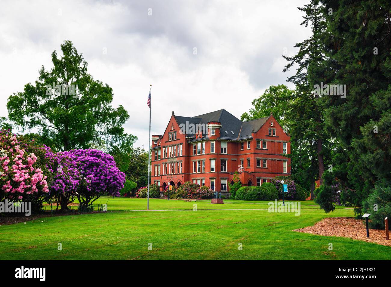 Eaton Hall, edificio nel campus della Willamette University a Salem, Oregon Foto Stock