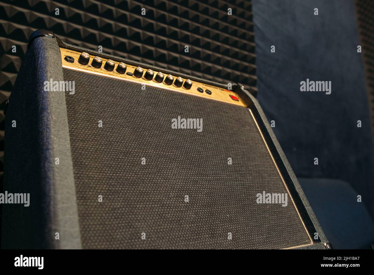 Closep amplificatore per chitarra elettrica con spce libera Foto Stock