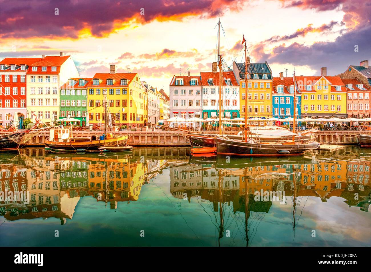 Nyhavn storico a Copenhagen, Danimarca Foto Stock