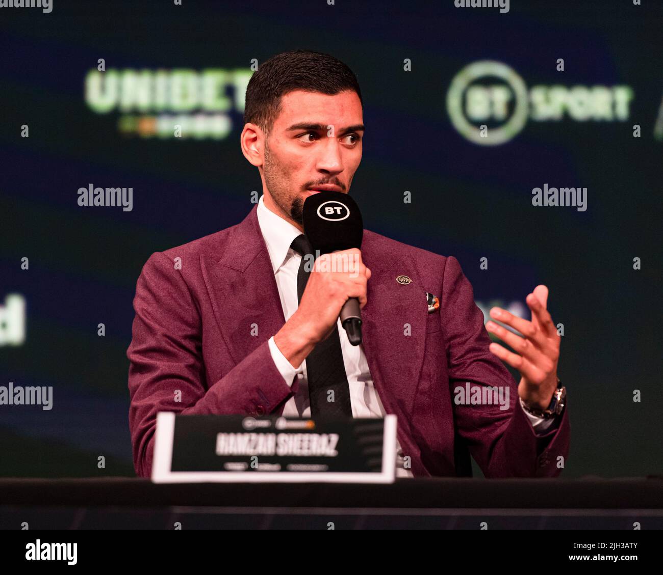 Londra, Regno Unito. 14th Lug 2022. Hamzah Sheeraz durante Frankwarren presenta Sheeraz vs Torres Press Conference presso BT Sport Studios Giovedì 14 luglio 2022 a LONDRA (solo per uso editoriale, licenza richiesta per uso commerciale. Nessun utilizzo nelle scommesse, nei giochi o nelle pubblicazioni di un singolo club/campionato/giocatore.) Credit: Taka G Wu/Alamy Live News Foto Stock