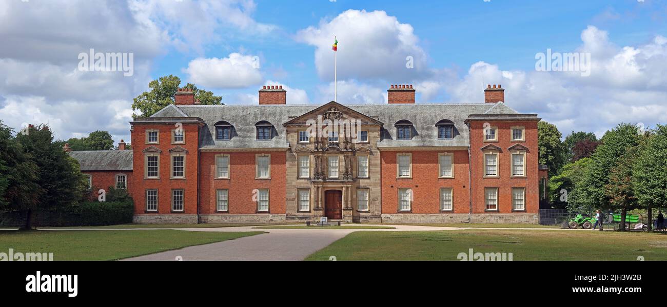 Dunham Massey Hall, Dunham Park, nr Altrincham, Trafford, Greater Manchester.(ex Cheshire). Ultimo seggio del Lord Stamford, Inghilterra, Regno Unito Foto Stock