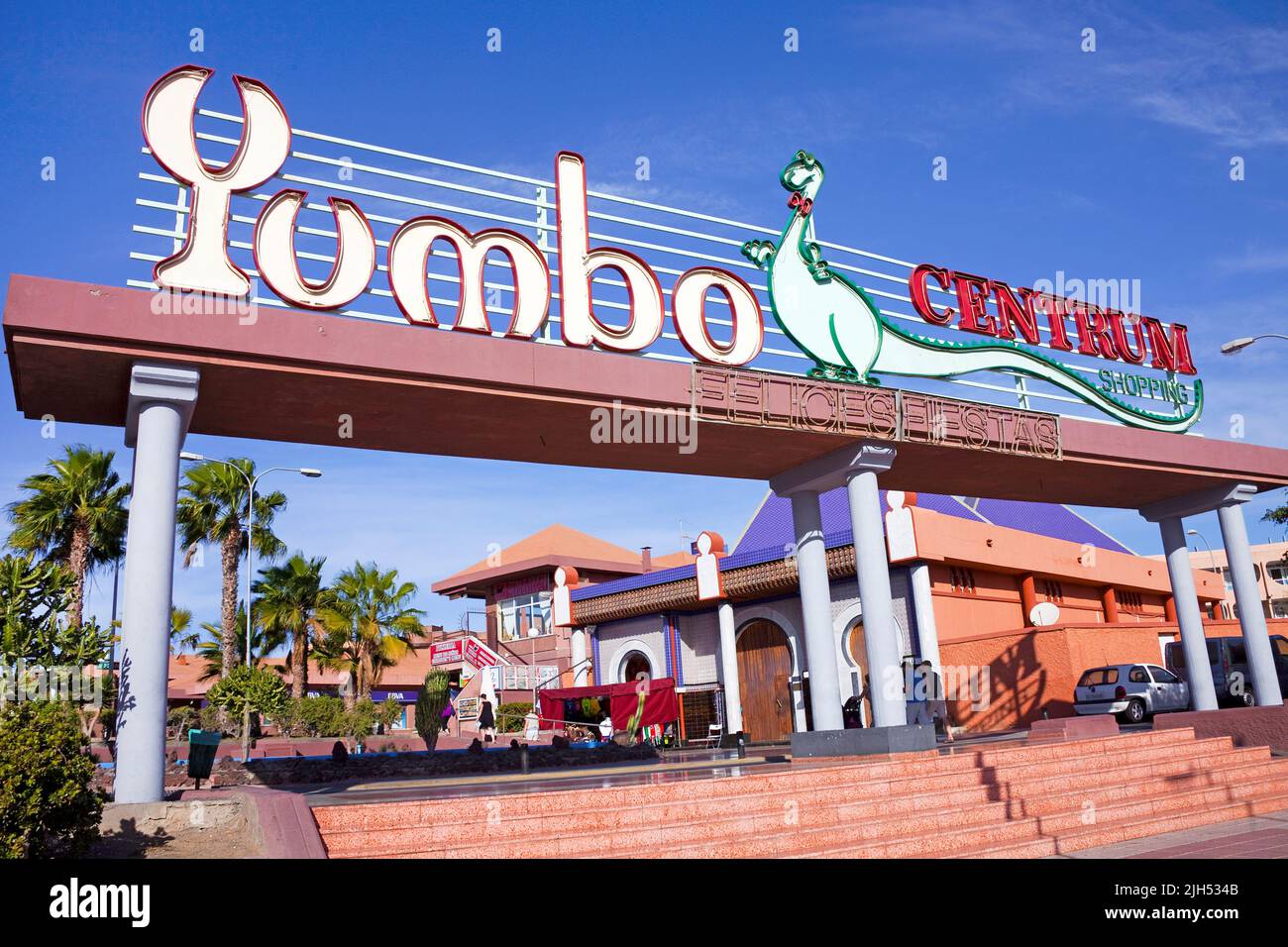Yumbo, grande centro commerciale a Playa del Ingles, Grand Canary, Isole Canarie, Spagna, Europa Foto Stock