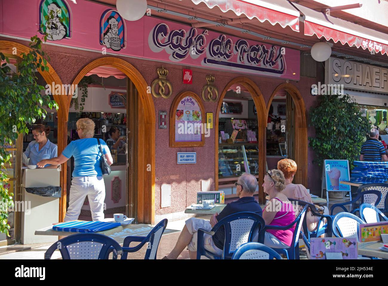 Yumbo, grande centro commerciale a Playa del Ingles, Grand Canary, Isole Canarie, Spagna, Europa Foto Stock