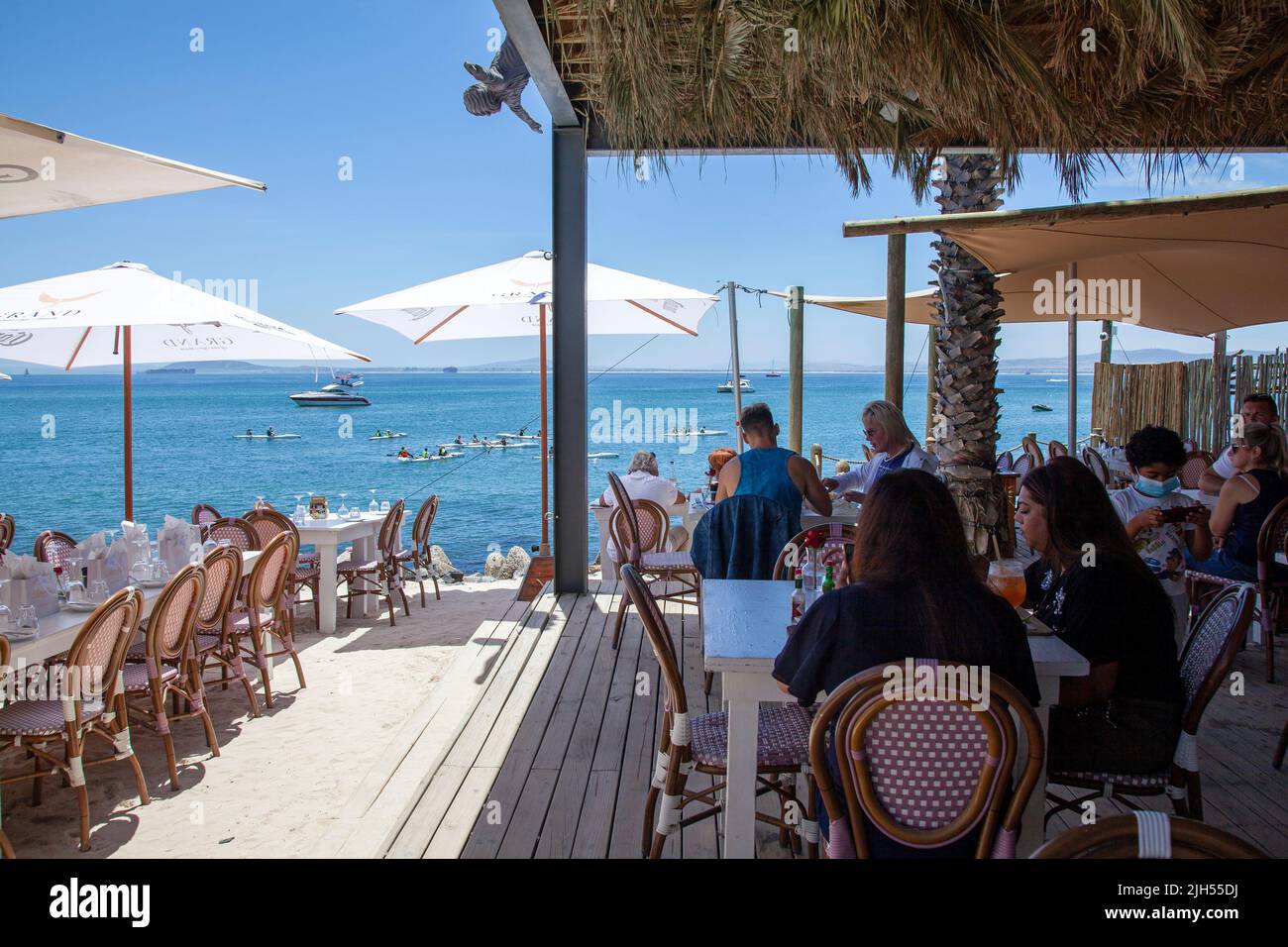 Grand Beach Cafe sul lungomare, Città del Capo - Sudafrica Foto Stock