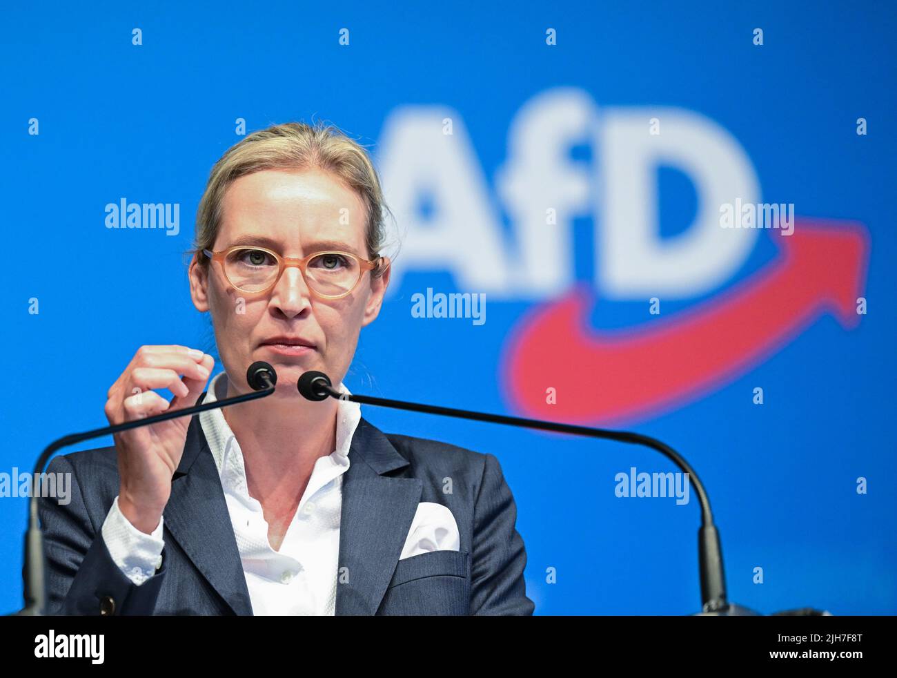 Stoccarda, Germania. 16th luglio 2022. Alice Weidel, presidente di stato del partito alternative for Germany (AFD), parla alla conferenza del partito di stato dell'AFD Baden-Württemberg. Credit: Bernd Weißbrod/dpa/Alamy Live News Foto Stock