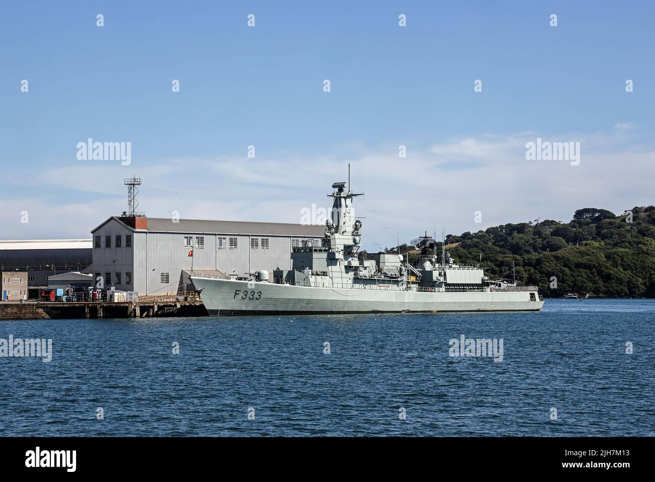 La Frigate F333 si è ancorata a South Yard, Dockyard di Devonport, sulle rive del Tamar. NRP Bartolomeu Dias è nella Marina portoghese. Foto Stock