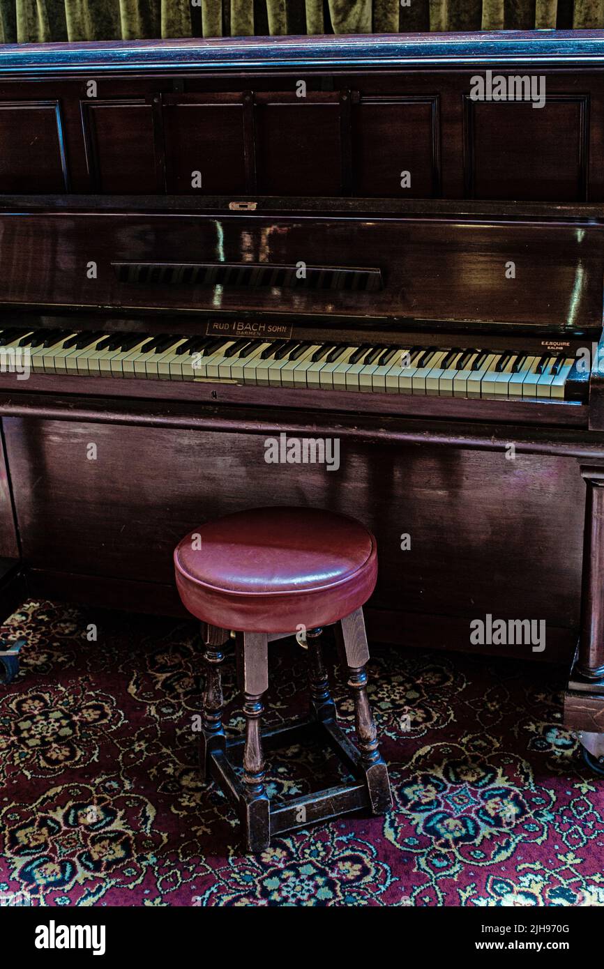Pianoforte al pub Lord Clyde, Clennan Street, Southwark, Londra, Inghilterra, REGNO UNITO Foto Stock