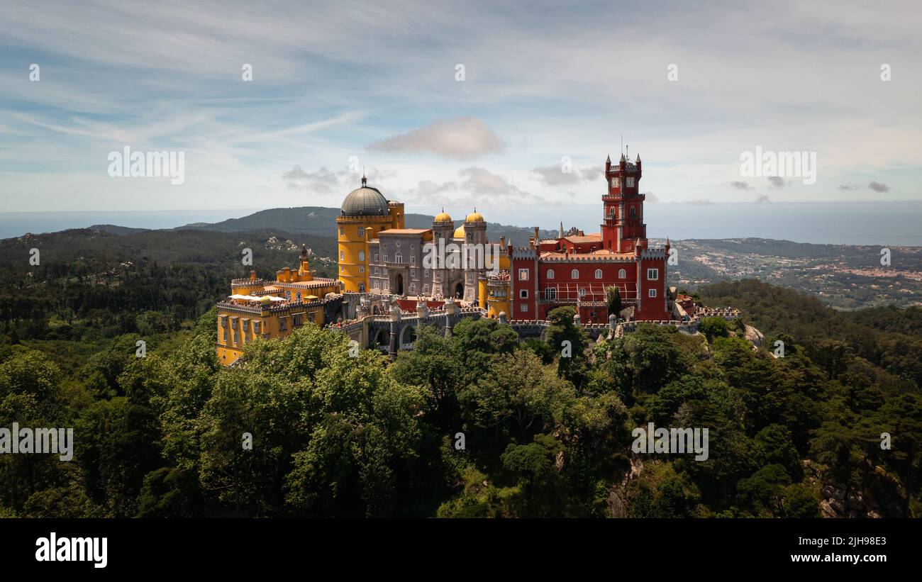 Pena Castello Sintra drone vista in Portogallo Foto Stock