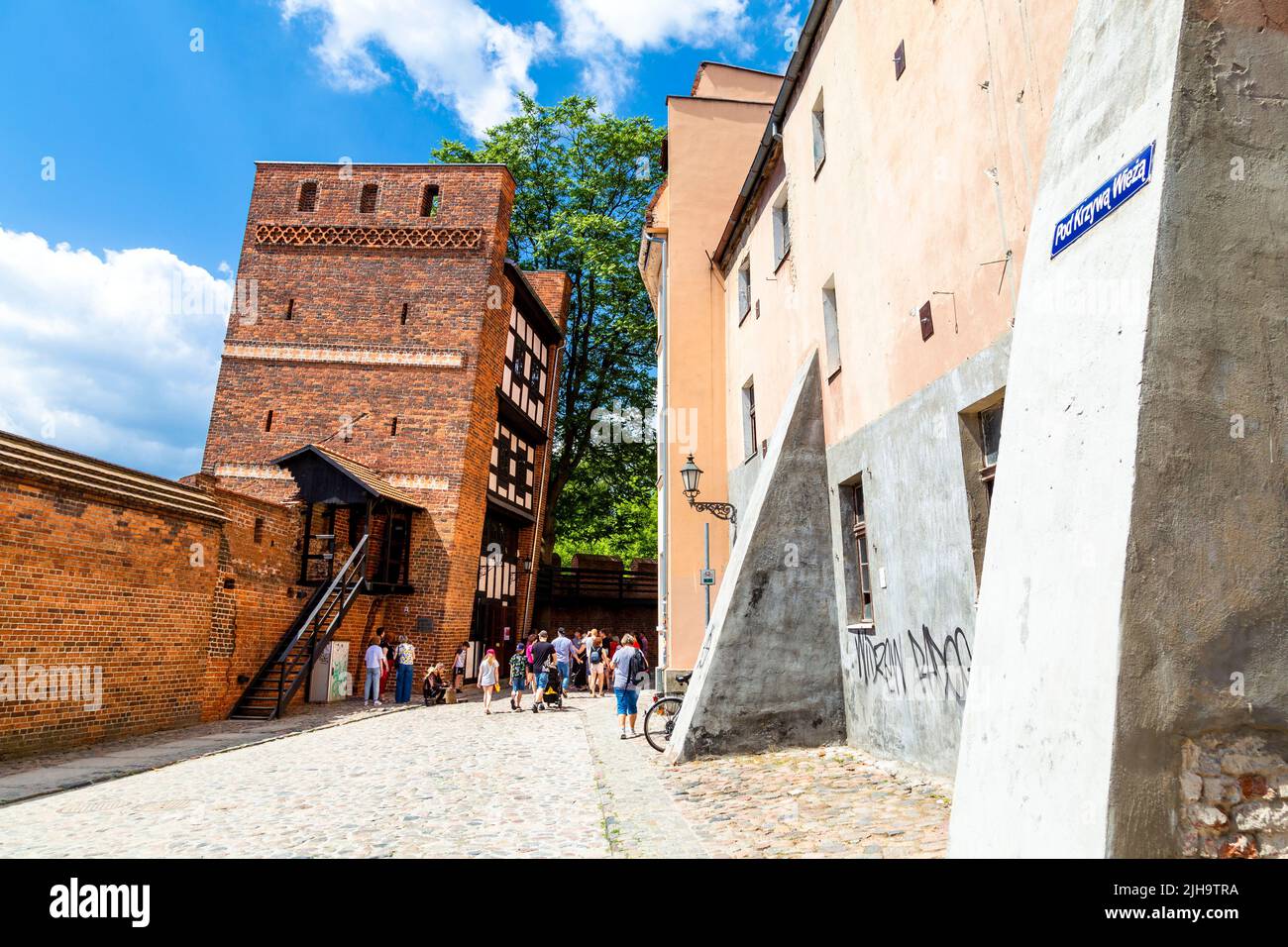 Torre Pendente di Toruń (Krzywa Wieża w Toruniu), in mattoni rossi, medievale, risalente al 13th secolo Foto Stock