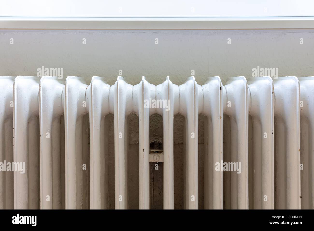 radiatore domestico in ghisa per uso di fondo Foto Stock