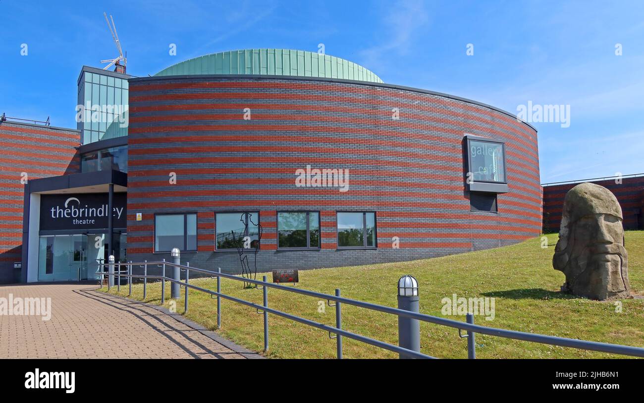 Runcorns luogo d'arte, Brindley Teatro Runcorn centro storico, il Brindley, High St, Runcorn , Halton, Cheshire, Inghilterra, Regno Unito, WA7 1BG Foto Stock