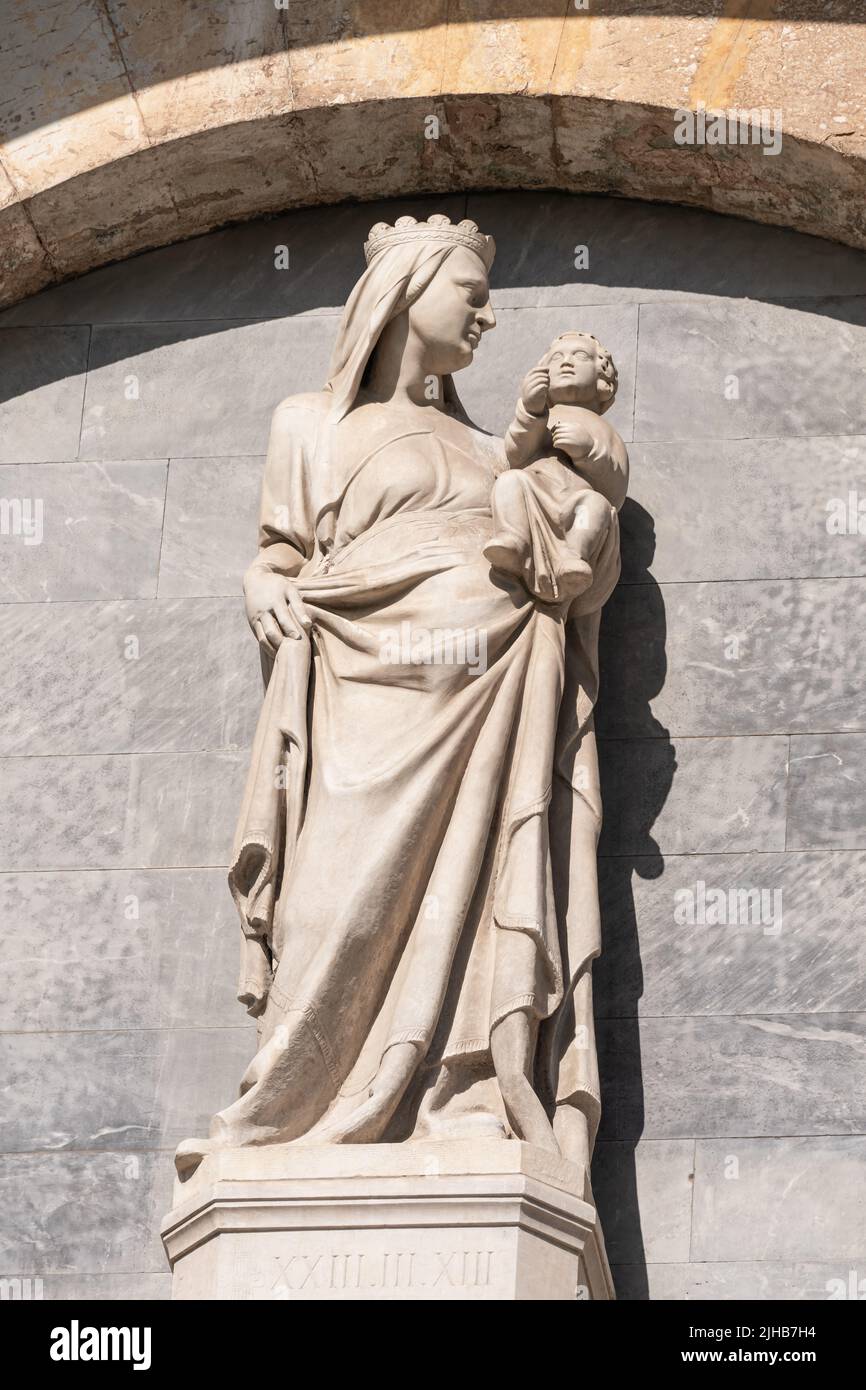 Dettaglio della statua presso il Battistero di Pisa Foto Stock