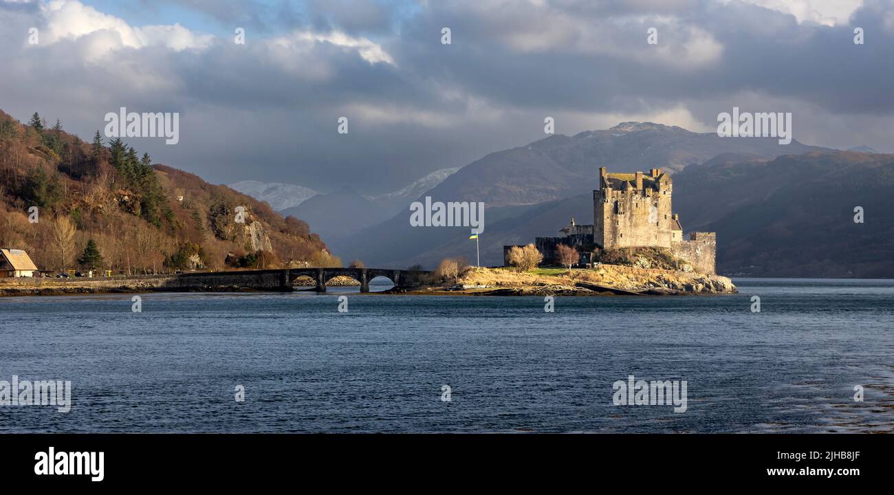 Eilean Donan Castle, Dornie, Kyle of Lochalsh, Scozia Foto Stock