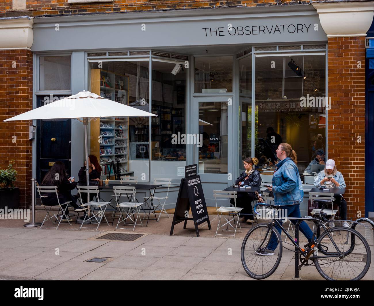 The Observatory Photography Gallery & Cafe at 64 Marchmont Street, Bloomsbury London. Foto Stock