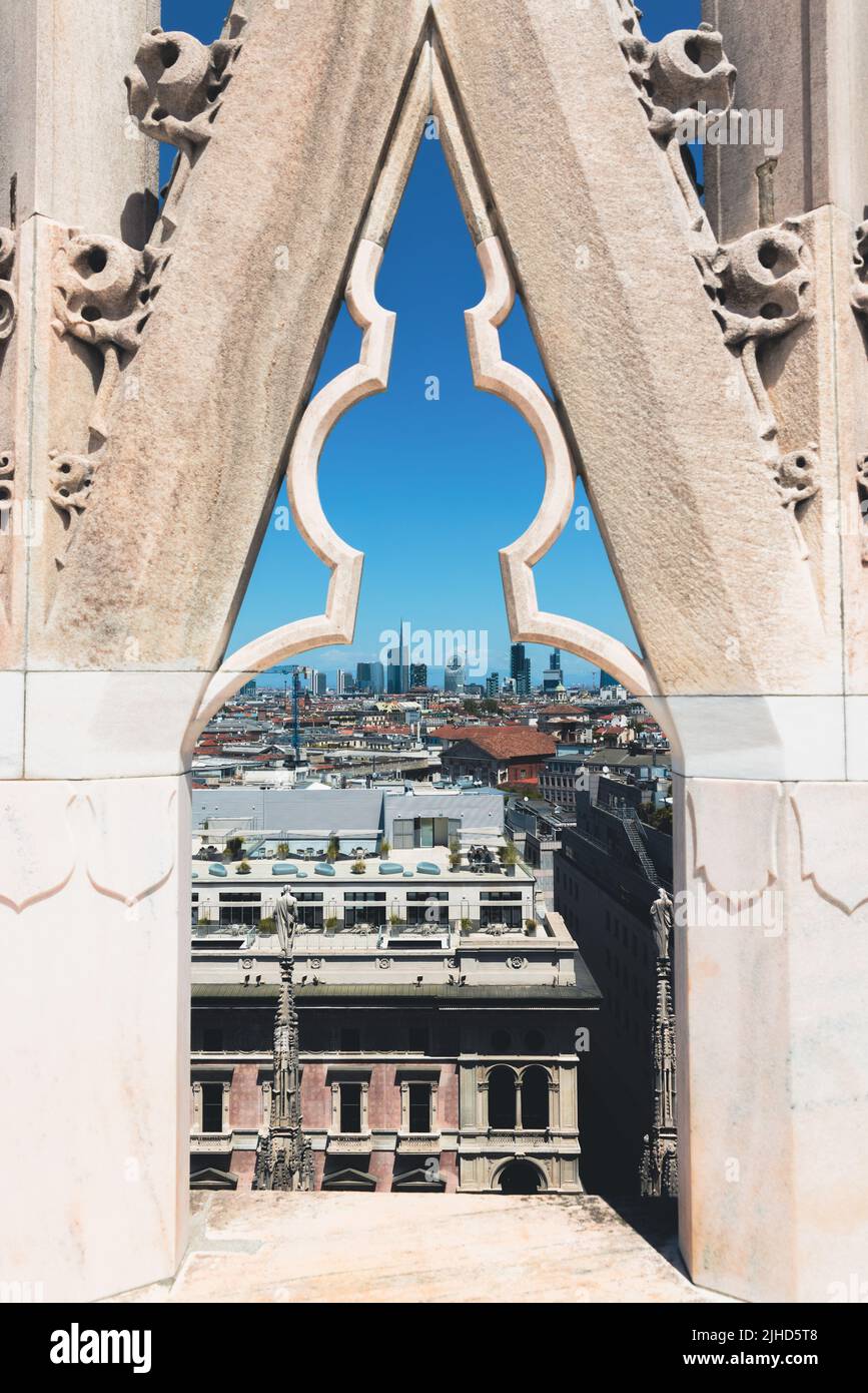 Vista di Milano dal Duomo Foto Stock