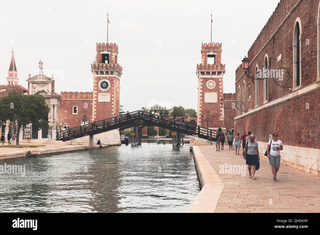 Strade e canali a Venezia Foto Stock