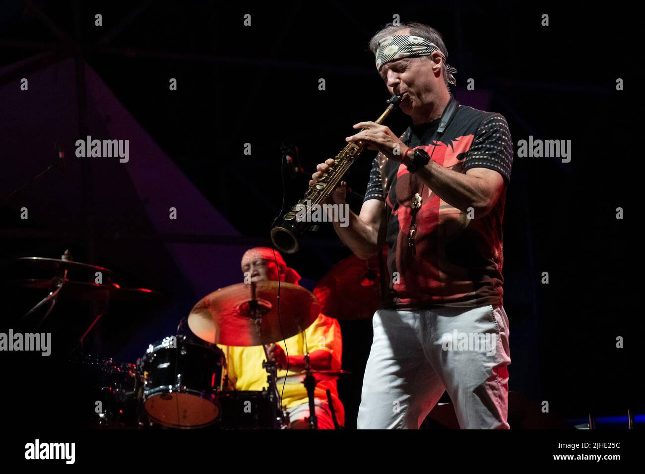 Roma, Italia. 11th luglio 2022. (7/11/2022) Concerto della leggendaria jazz band alla Casa del Jazz di Roma. LAN Doky - piano, Billy Cobham - batteria, Bill Evans - Sax, Randy Brecker - Trump, Linley Marthe - basso (Foto di Claudio Enea/Pacific Press/Sipa USA) Credit: Sipa USA/Alamy Live News Foto Stock