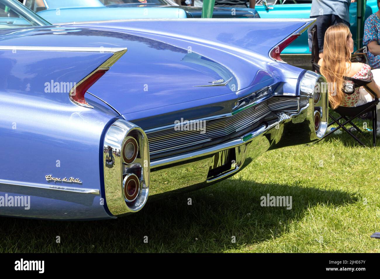 Posteriore di Cadillac coupé de ville classico blu d'epoca Foto Stock
