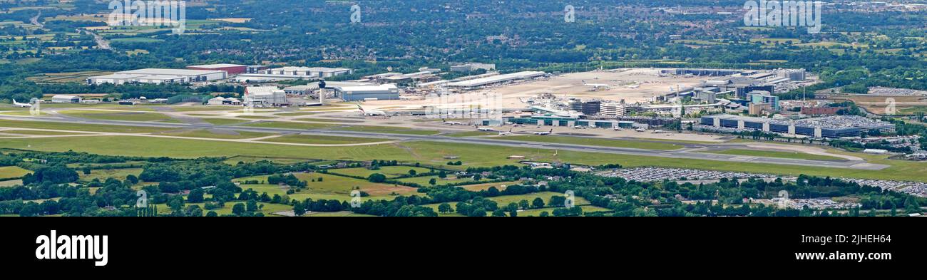 Vista aerea dell'aeroporto di Manchester, Inghilterra nord-occidentale, Regno Unito Foto Stock